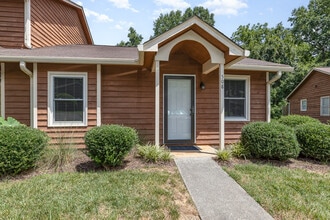Building Photo - 508 Rock Cliff Ct