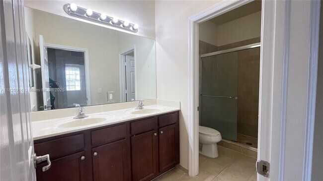 Building Photo - 9170 SW 171st Ct