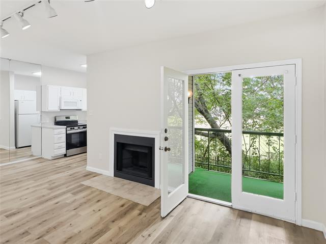 Building Photo - 7126 Holly Hill Dr