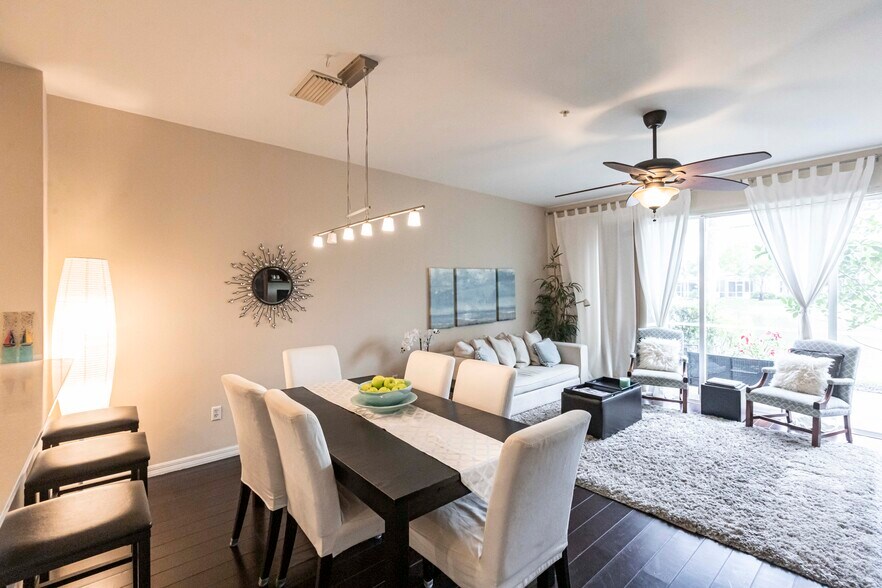 Building Photo - 15616 Marcello Cir