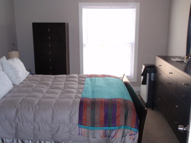 Building Photo - 569 Lovett Ave SE