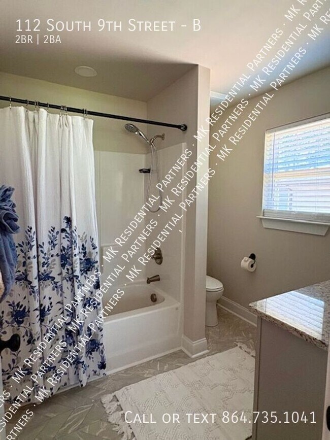 Building Photo - 112 S 9th St