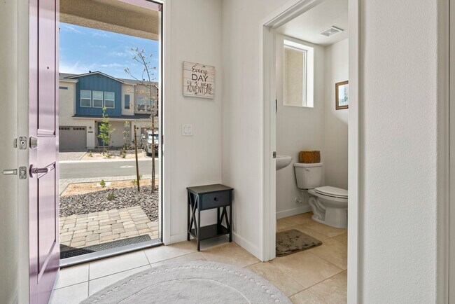 Building Photo - 4928 Black Falcon Way