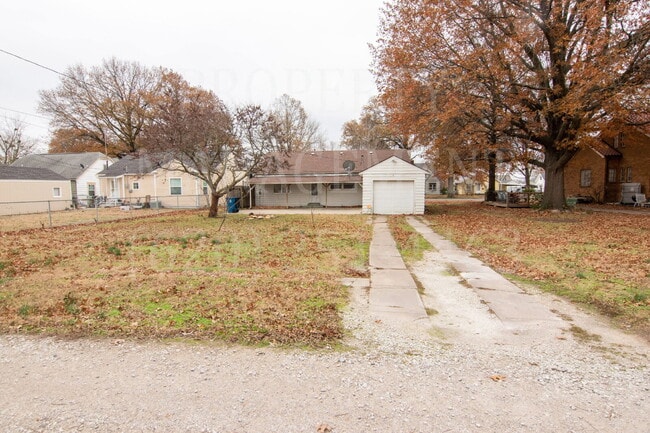 Building Photo - Charming 2-Bedroom Home in Coffeyville