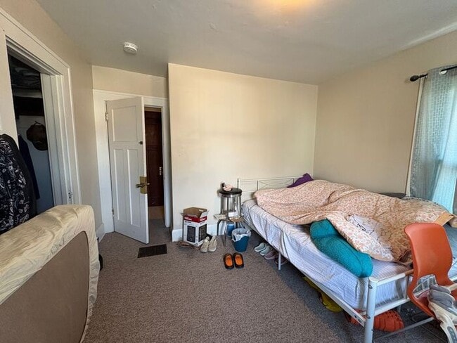 Building Photo - $2,100 | 4 Bedroom, 2 Bathroom House | No Pets | Available for August 1st, 2026 Move In!