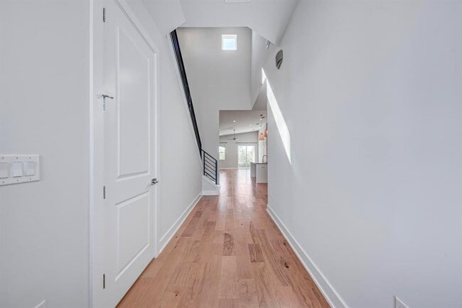 Building Photo - 6401 Keegans Dr