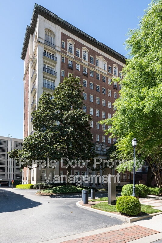 Building Photo - 30 5th St NE