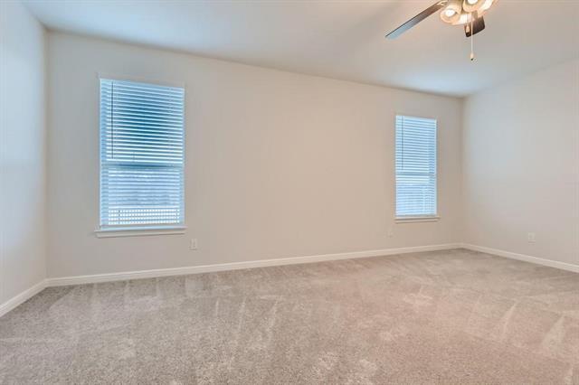 Building Photo - 15952 Hayes Ridge Dr