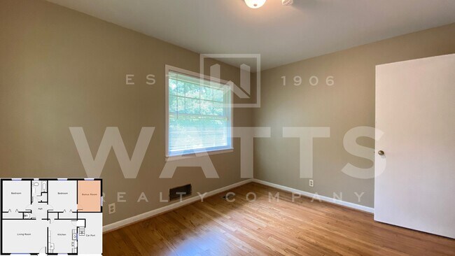 Building Photo - Silver Lake Duplex