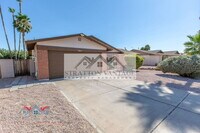 Building Photo - 7911 East Vía de Belleza