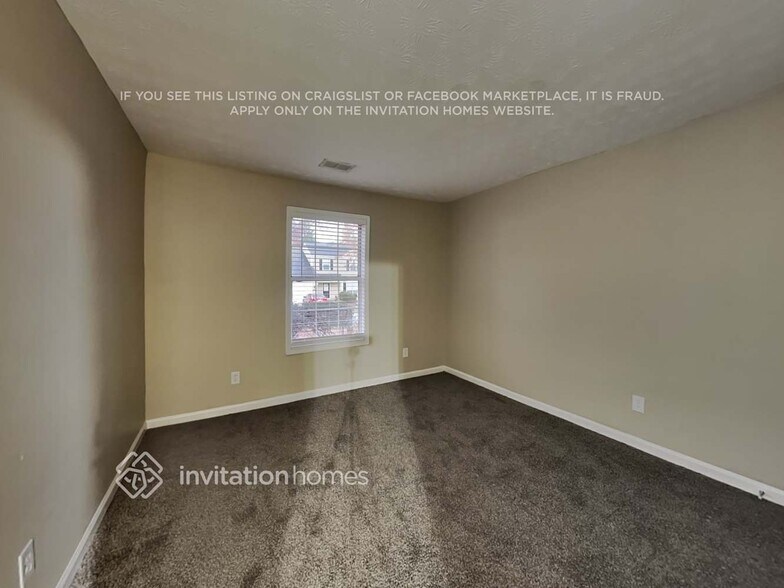 Building Photo - 10780 Mortons Crossing