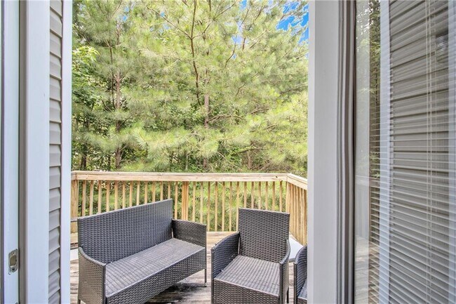 Building Photo - 4240 N Braves Cir