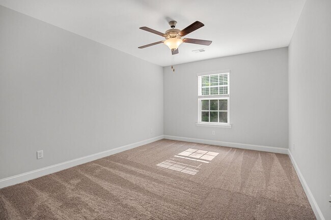 Building Photo - Brand New Townhome in Pooler GA