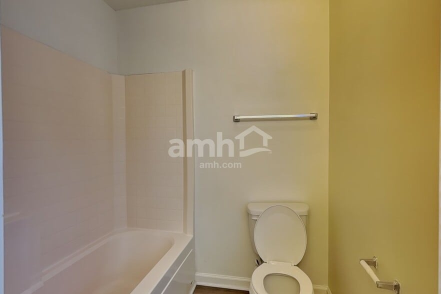Building Photo - 5408 Botany Bay Dr