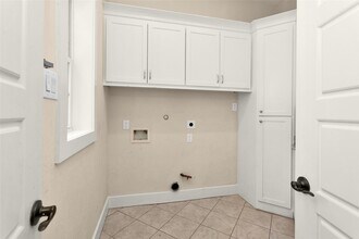 Building Photo - 20802 Pecan Bend Rd