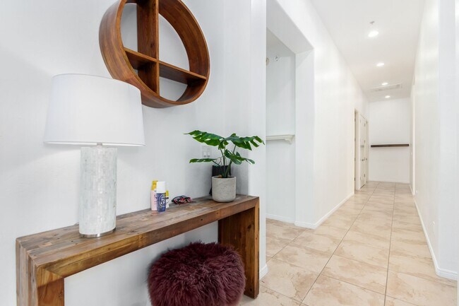 Building Photo - Available June 1st 2026 - Exclusive Gated Scottsdale Mountain Ranch Home