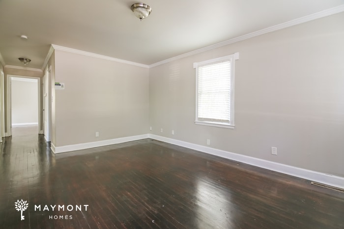 Building Photo - 2139 Charles St