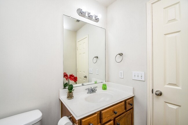 Building Photo - 6030 Wildbriar Ln