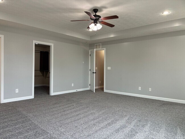 Building Photo - 103 Ashmore Ct
