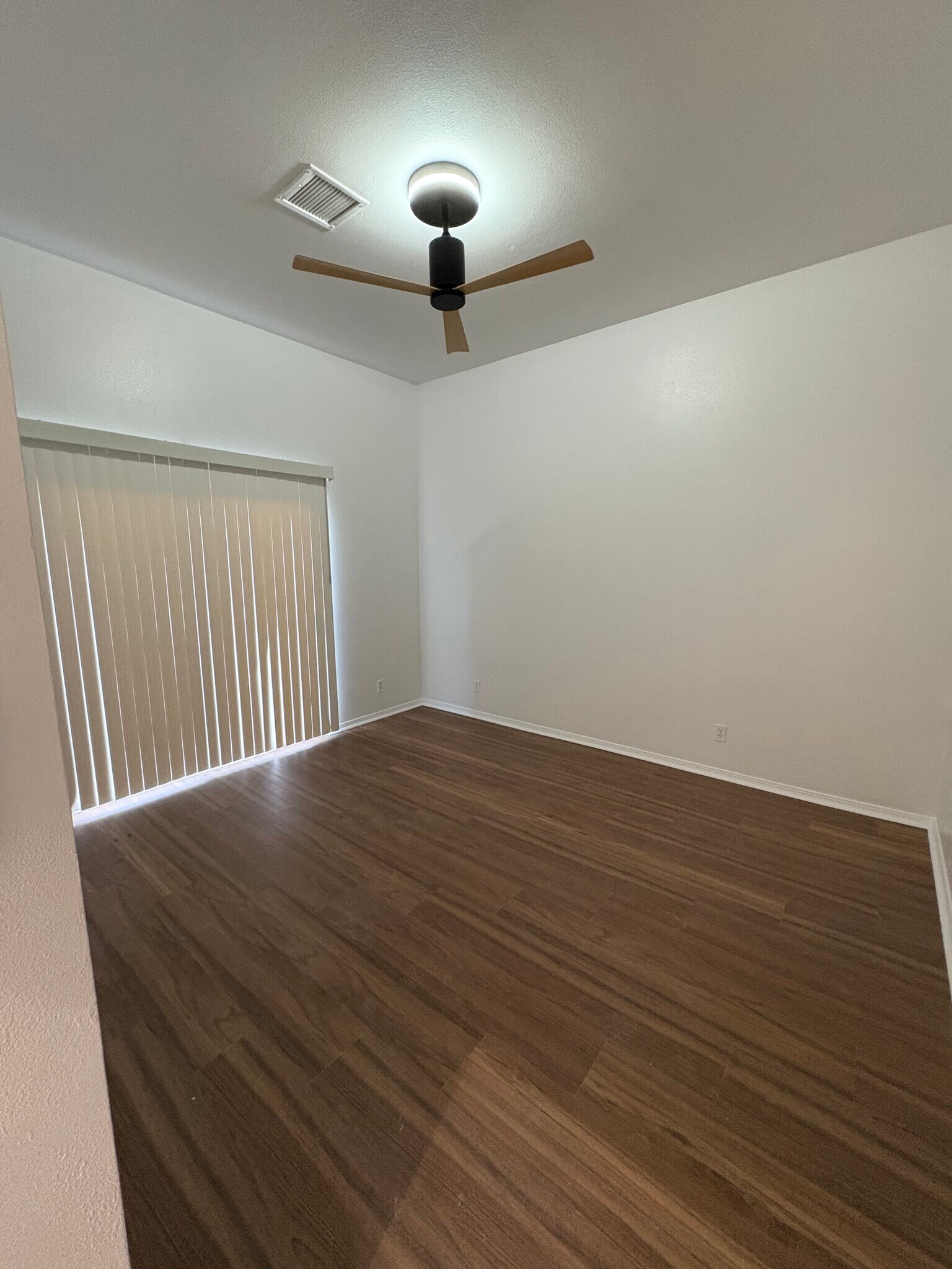 Master Bedroom - 6446 Palm View Ave