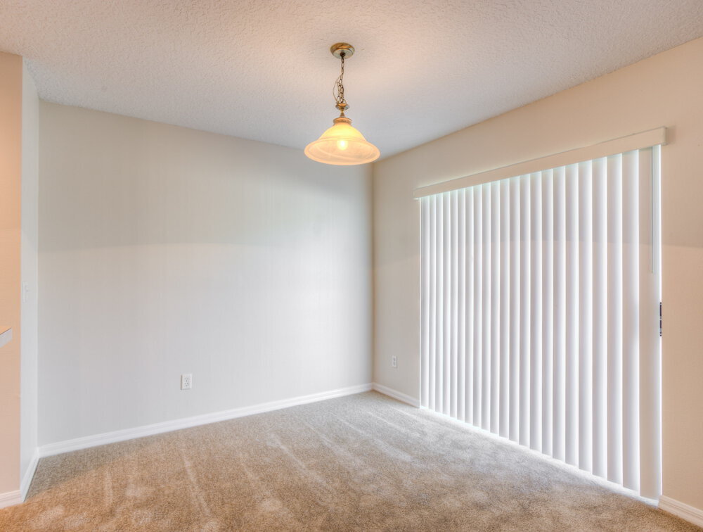 Building Photo - 2217 Heathwood Cir