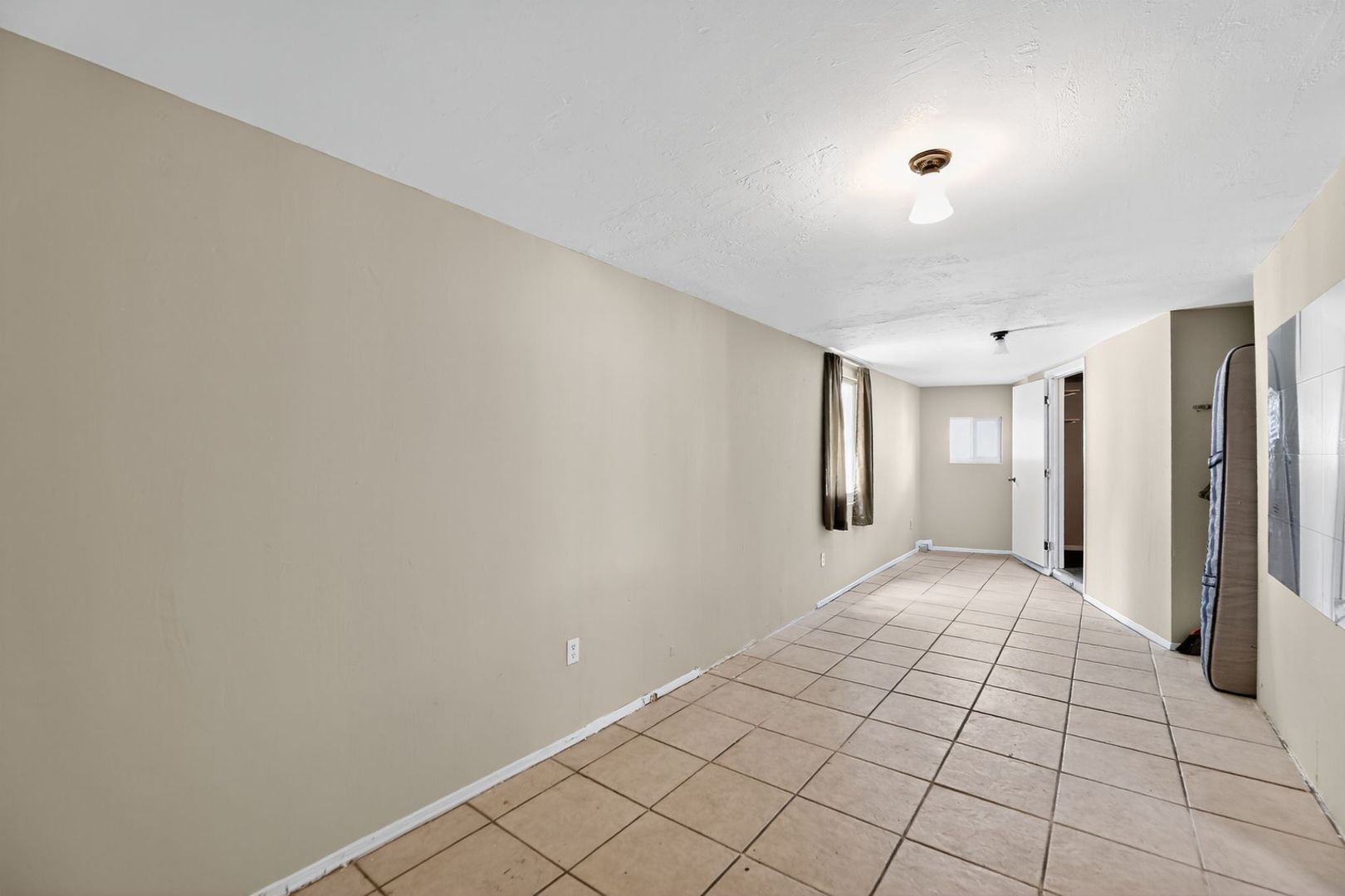 Building Photo - 13000 NW 20th Ave