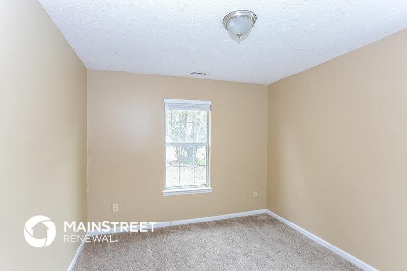 Building Photo - 4800 Farmview Dr