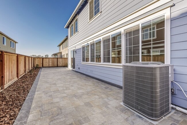 Building Photo - Stunning Executive Style Home in Fremont – Ardenwood Neighborhood!