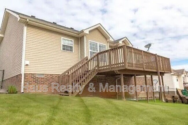 Building Photo - 3136 Brook Hill Dr