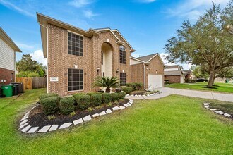 Building Photo - 3519 Brackenfern Rd