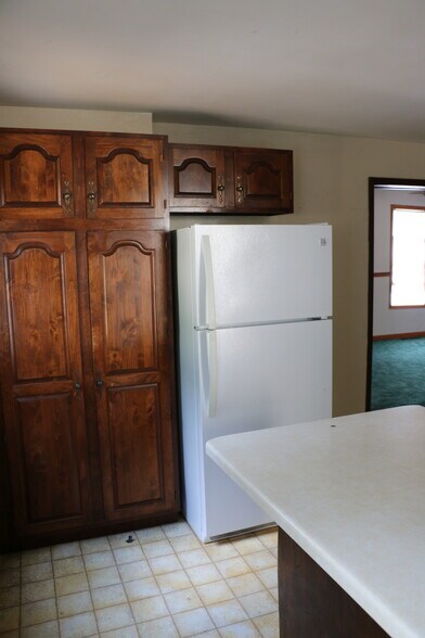 Kitchen - 525 N 5th St