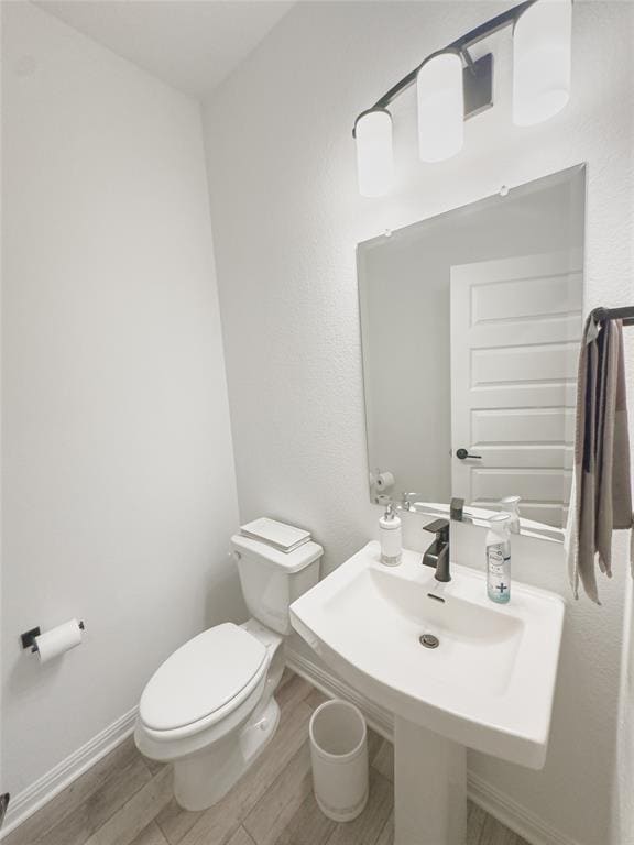 Building Photo - 2725 Woodall Dr