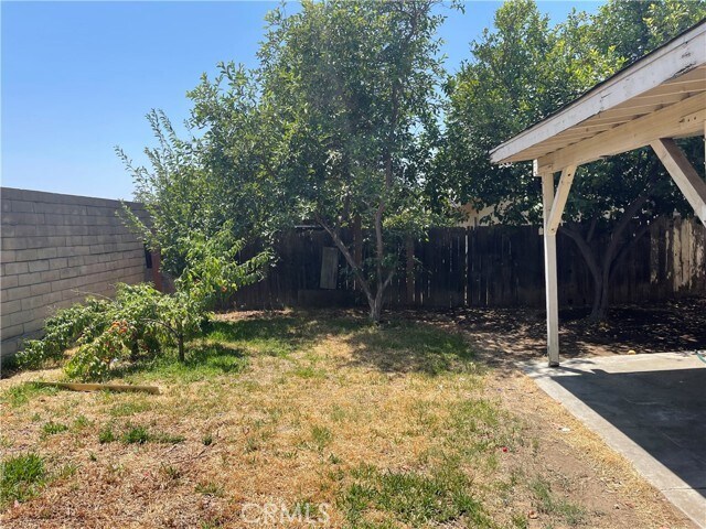 Building Photo - 1049 S Alice Ave