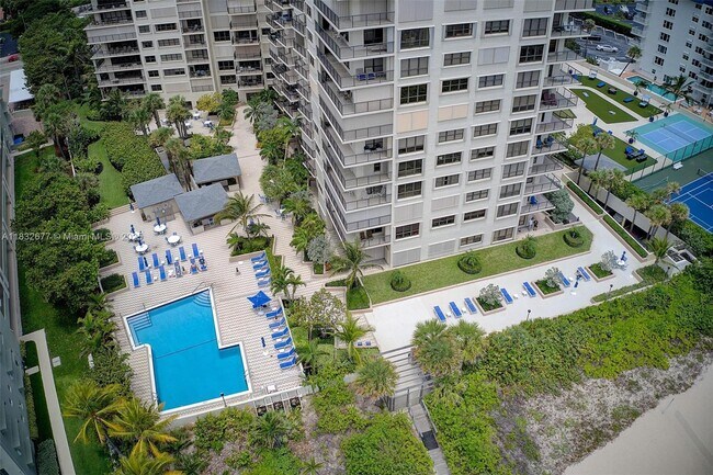Building Photo - 1800 S Ocean Blvd