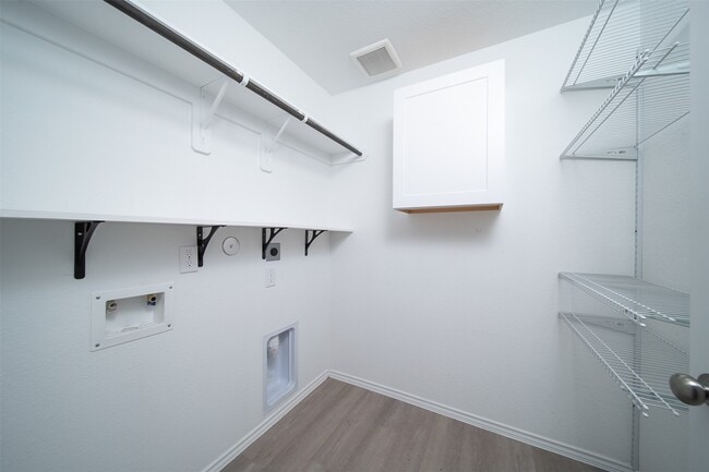 Building Photo - 18450 White Stallion Ln
