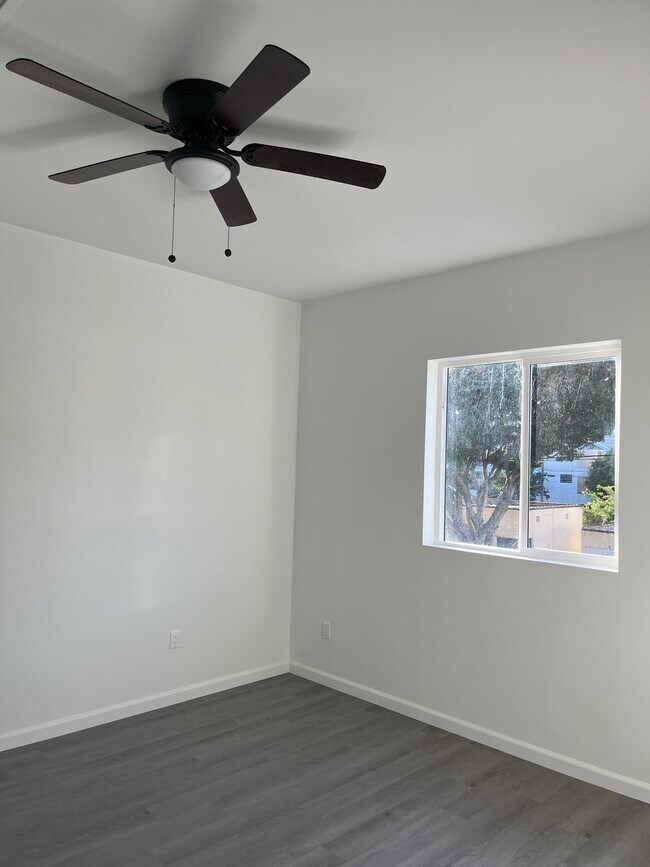 Building Photo - 3150 Verdugo Rd