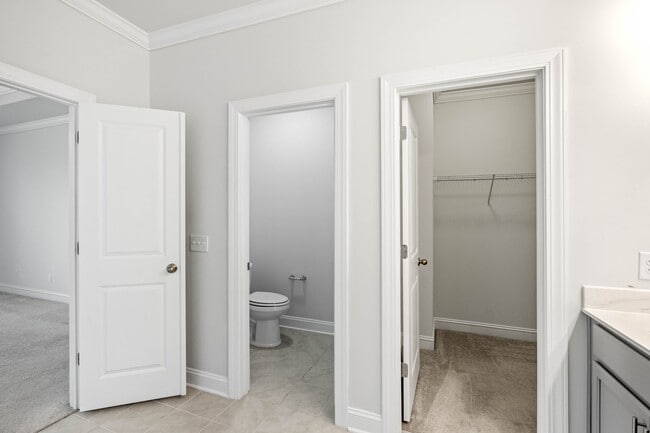 Building Photo - 3740 Sage Dr