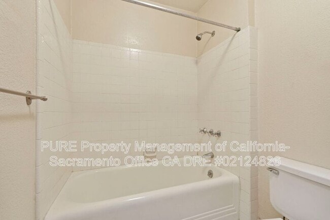 Building Photo - 2105 23rd St