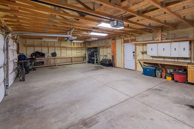 Building Photo - 3815 S Knox Ct