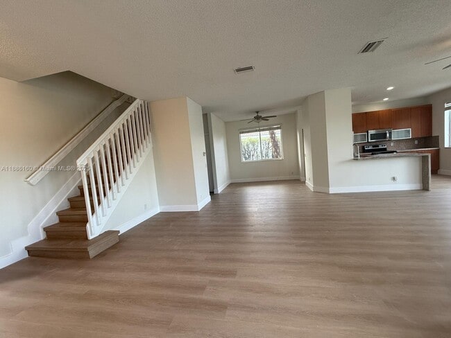 Building Photo - 4249 Magnolia Ridge Dr