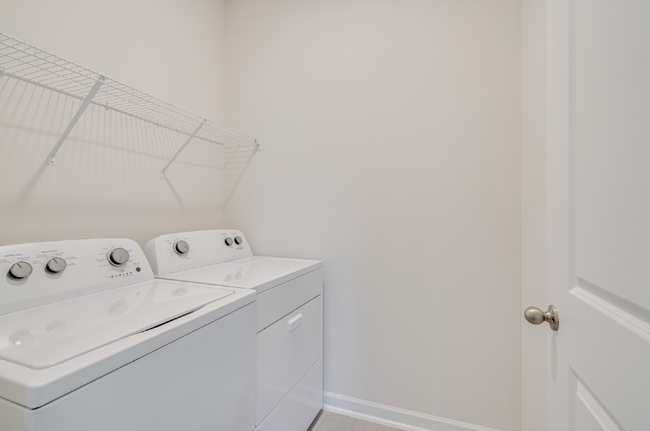 Building Photo - One Story 4-Bed Home in Fuquay-Varina