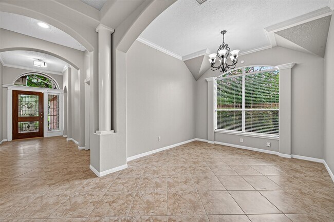 Building Photo - 1103 Parkhaven Ln