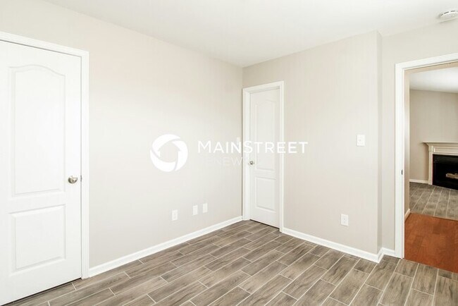 Building Photo - 3 Bedroom Pet-Friendly Home in Winston-Sal...