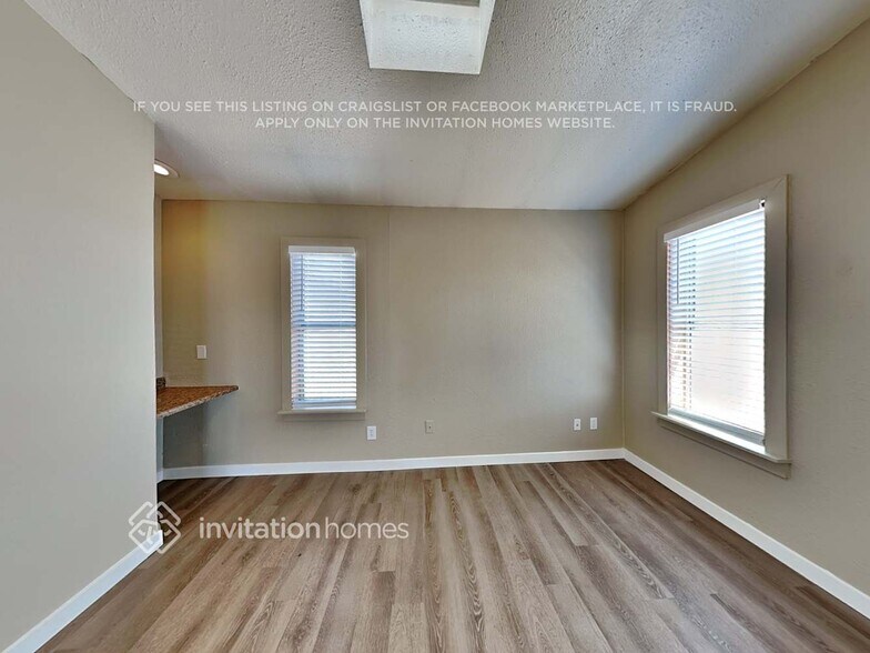 Building Photo - 9137 W Gary Rd