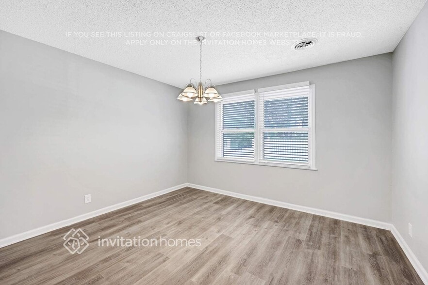 Building Photo - 112 Lake Terrace Cir