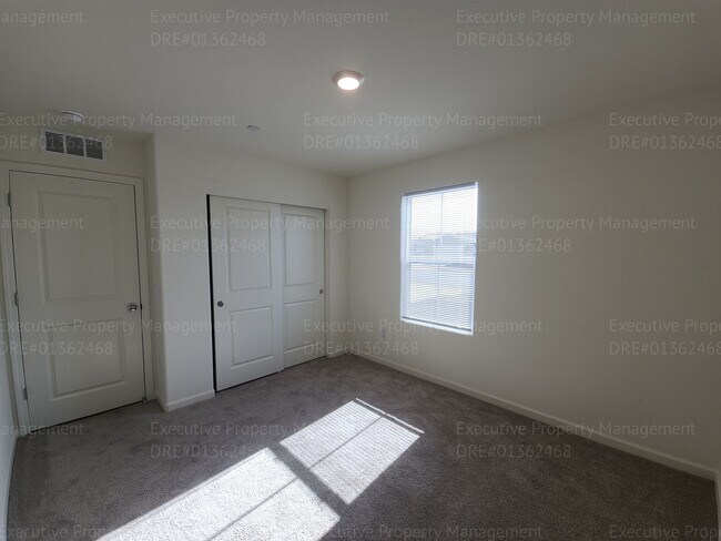 Building Photo - 8921 Kemi St