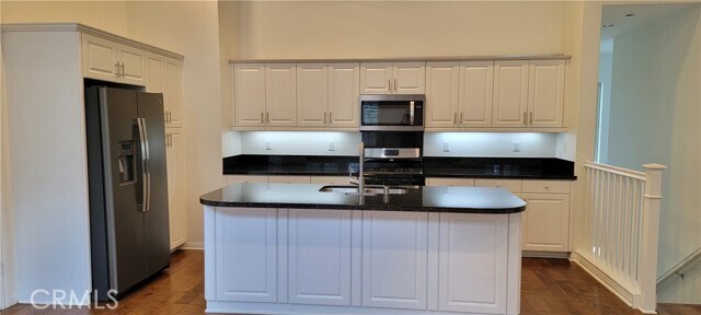 Building Photo - 146 Coralwood