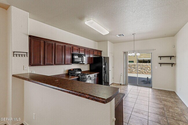 Building Photo - 4776 Joseph Rodriguez Dr