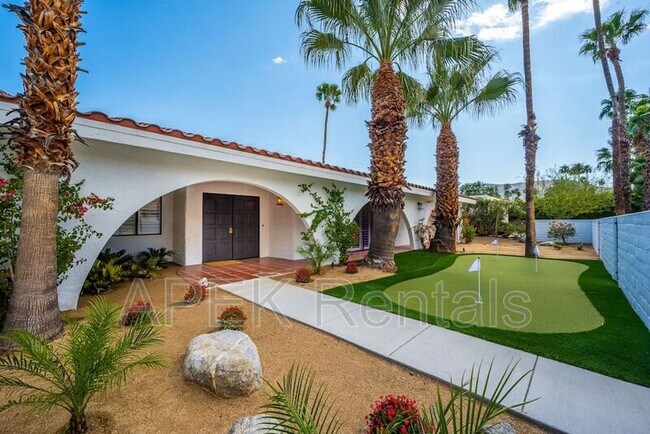 Building Photo - 1970 S Joshua Tree Pl