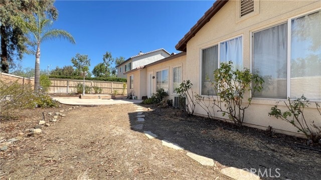 Building Photo - 679 Shasta Dr